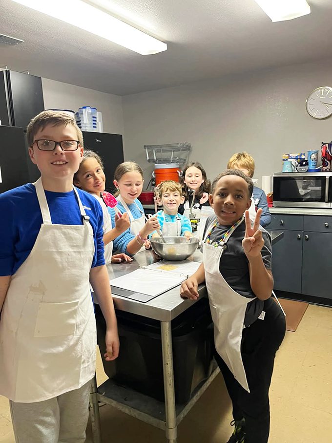 Creative-Kids-Hands-Mill-kids-making-food-in-kitchen